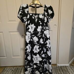 Black & White Floral Square-Neck Maxi Dress